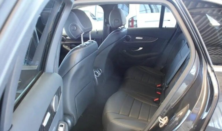 Mercedes-Benz GLC 300 e 4MATIC AMG Line - photo 6
