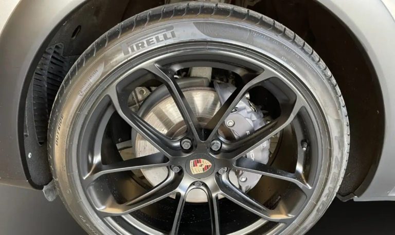 Porsche Cayenne E-Hybrid Coupé - photo 12
