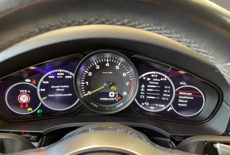 Porsche Cayenne E-Hybrid Coupé - photo 16
