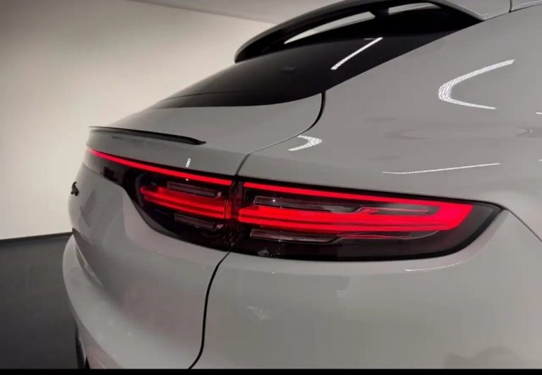 Porsche Cayenne E-Hybrid Coupé Platinum Edition - photo 17