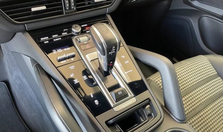 Porsche Cayenne E-Hybrid Coupé - photo 17