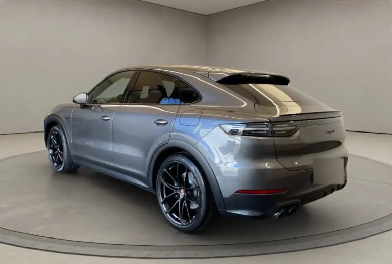 Porsche Cayenne E-Hybrid Coupé - photo 3