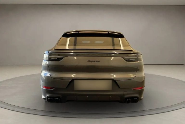 Porsche Cayenne E-Hybrid Coupé - photo 4