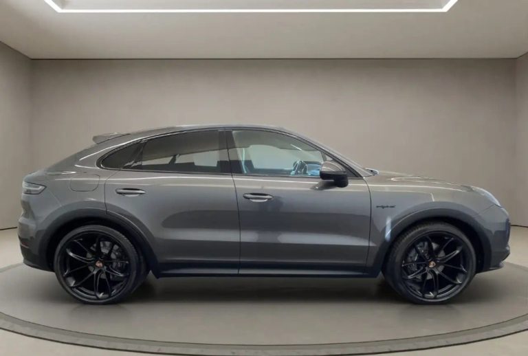 Porsche Cayenne E-Hybrid Coupé - photo 6