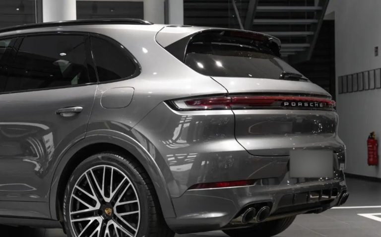 Porsche Cayenne E-Hybrid - photo 12