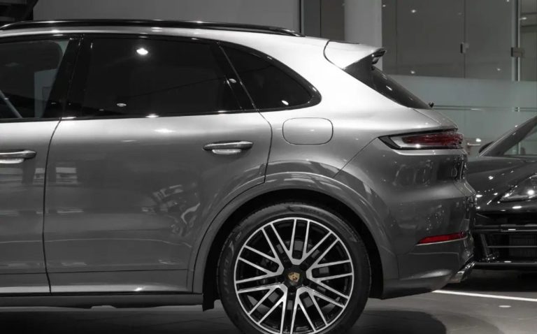 Porsche Cayenne E-Hybrid - photo 13