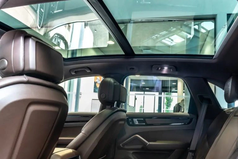 Porsche Cayenne S Platinum Edition - photo 17