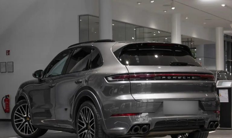 Porsche Cayenne E-Hybrid - photo 3