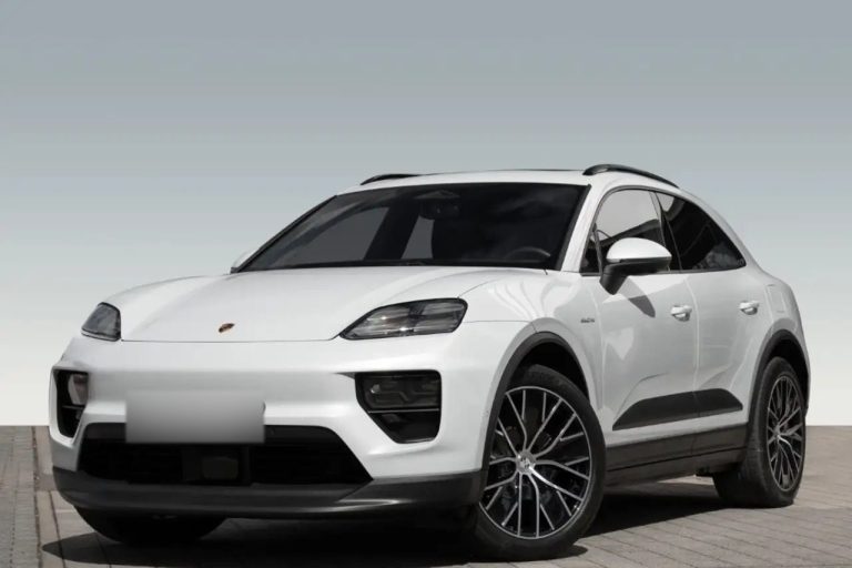 Porsche Macan 4
