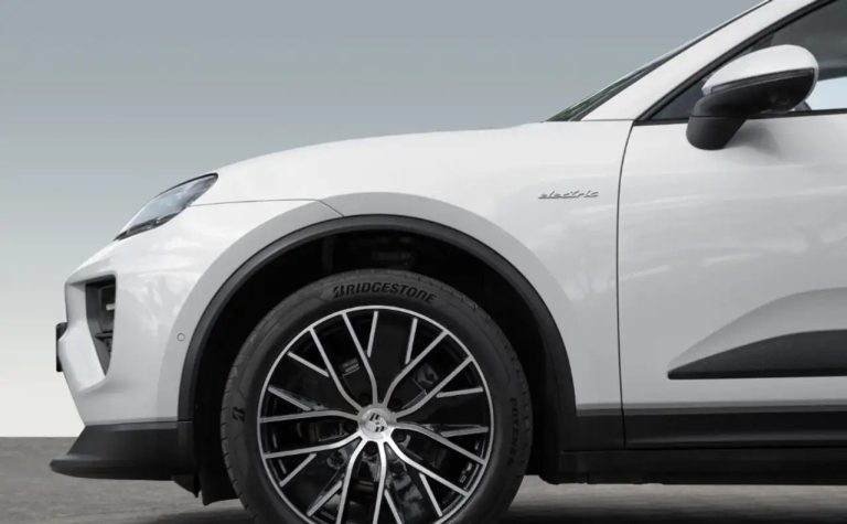 Porsche Macan 4 - photo 13