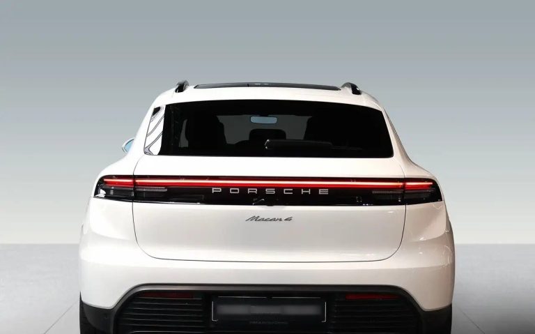 Porsche Macan 4 - photo 5