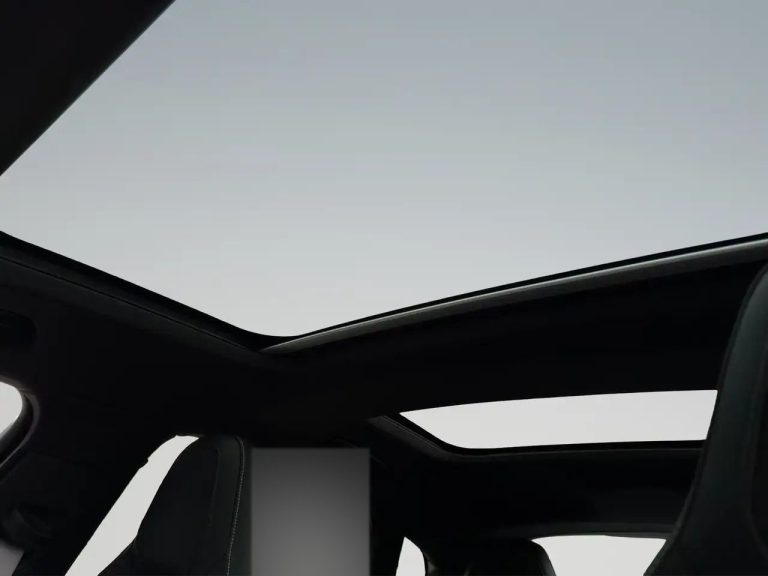 Porsche Panamera 4 E-Hybrid - photo 10