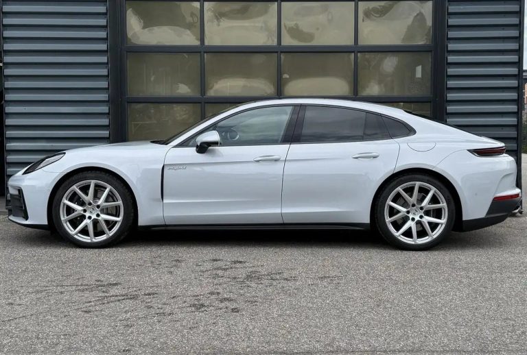 Porsche Panamera 4 E-Hybrid - photo 3