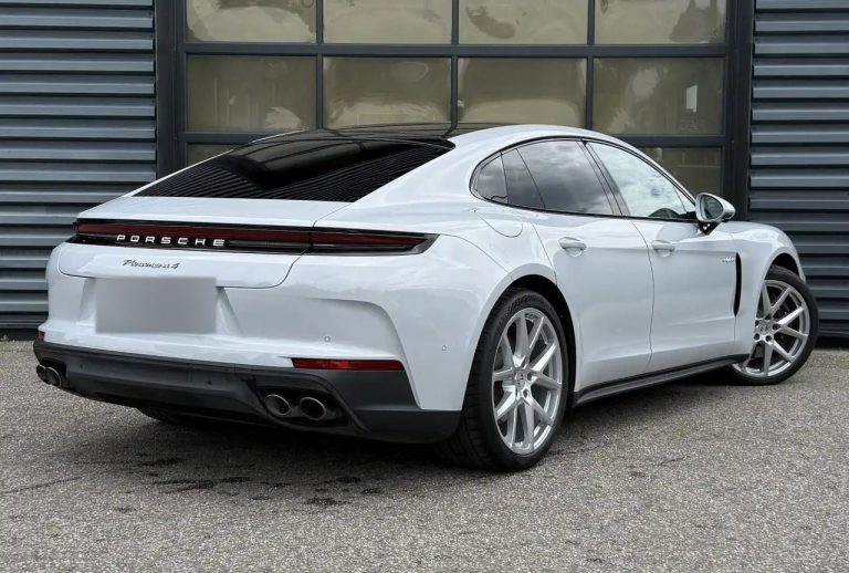 Porsche Panamera 4 E-Hybrid - photo 6