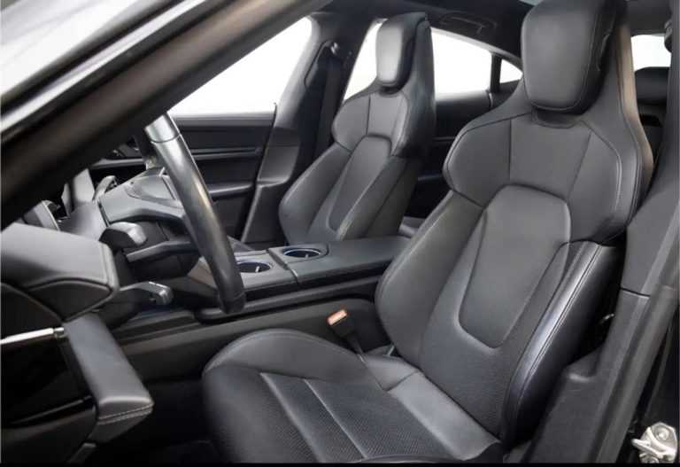 Porsche Taycan 4S - photo 5