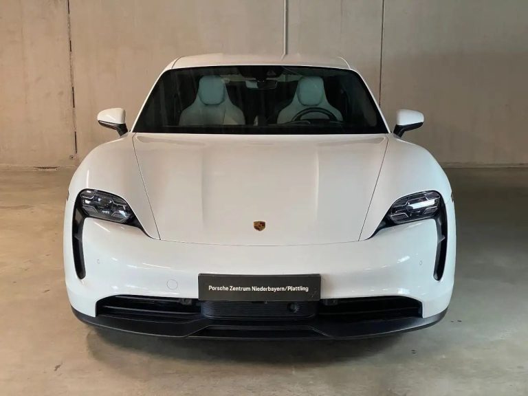 Porsche Taycan - photo 5