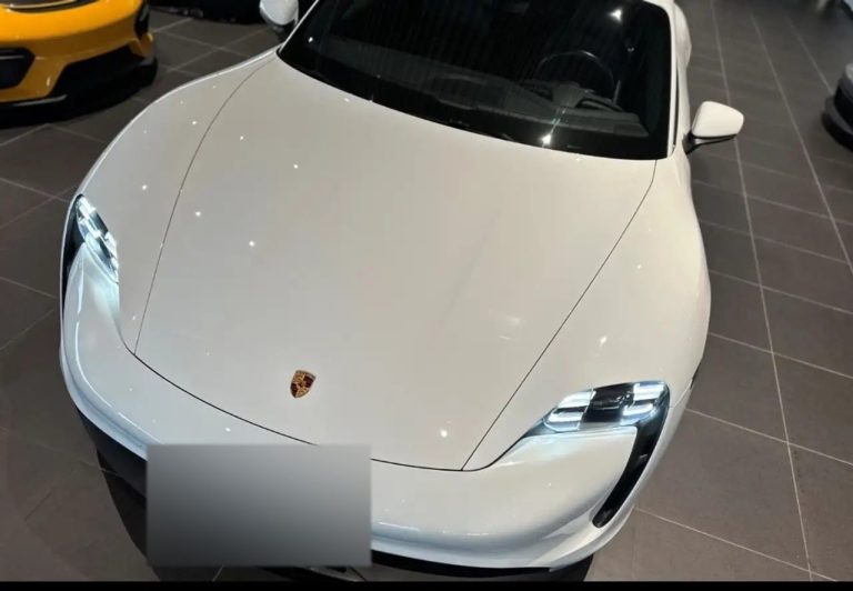Porsche Taycan Sport Turismo - photo 14