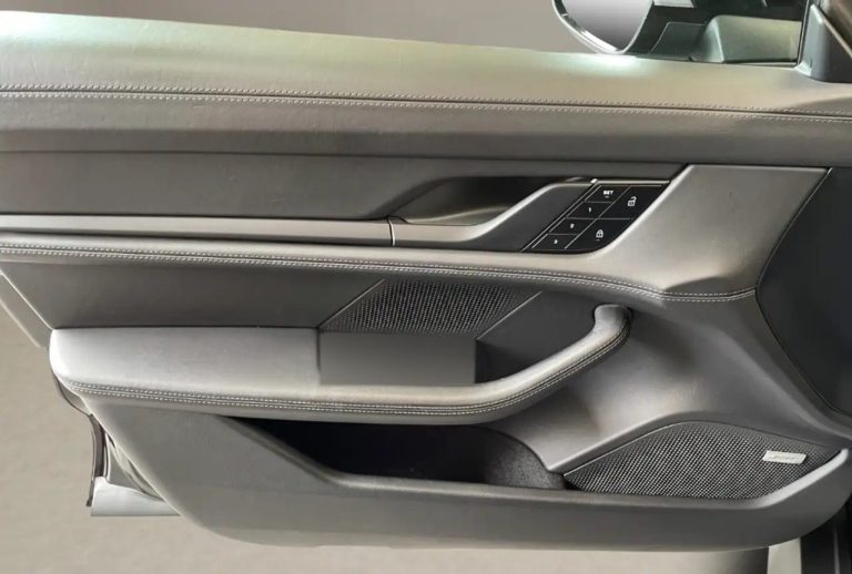 Porsche Taycan 4S Sport Turismo - photo 14