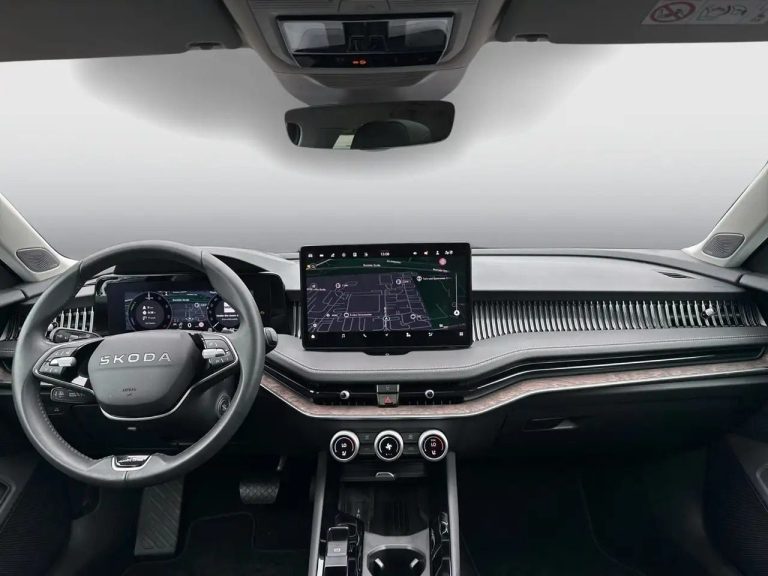 Skoda Superb Combi 1.5 iV Laurin & Klement - photo 8