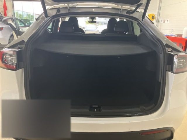 Tesla Model Y Grande Autonomie AWD - photo 11