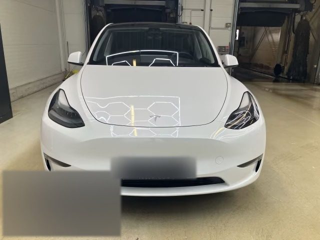 Tesla Model Y Grande Autonomie AWD - photo 4