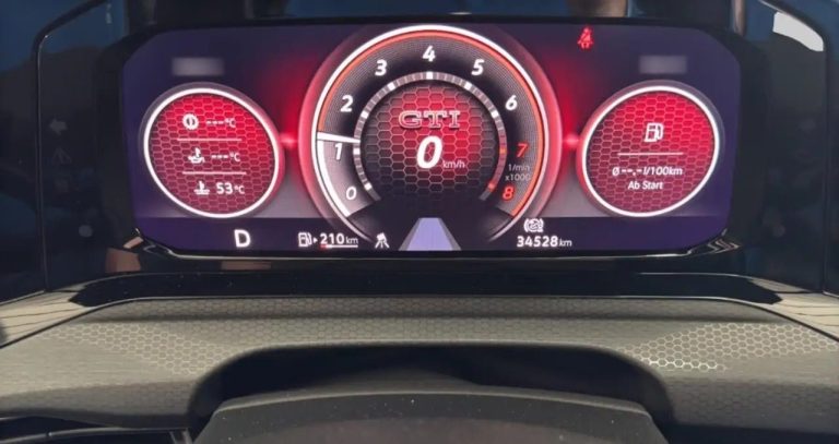 Volkswagen Golf GTI Clubsport 2.0 TSI DSG - photo 11