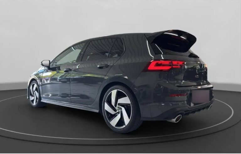 Volkswagen Golf GTI Clubsport 2.0 TSI DSG - photo 4