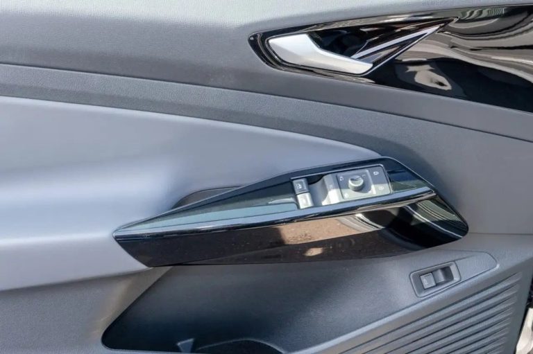 Volkswagen ID.4 Pro Performance - photo 18