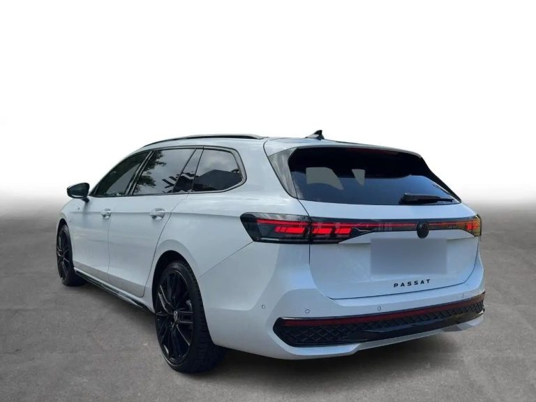 Volkswagen Passat Variant 1.5 eHybrid DSG R-Line - photo 2