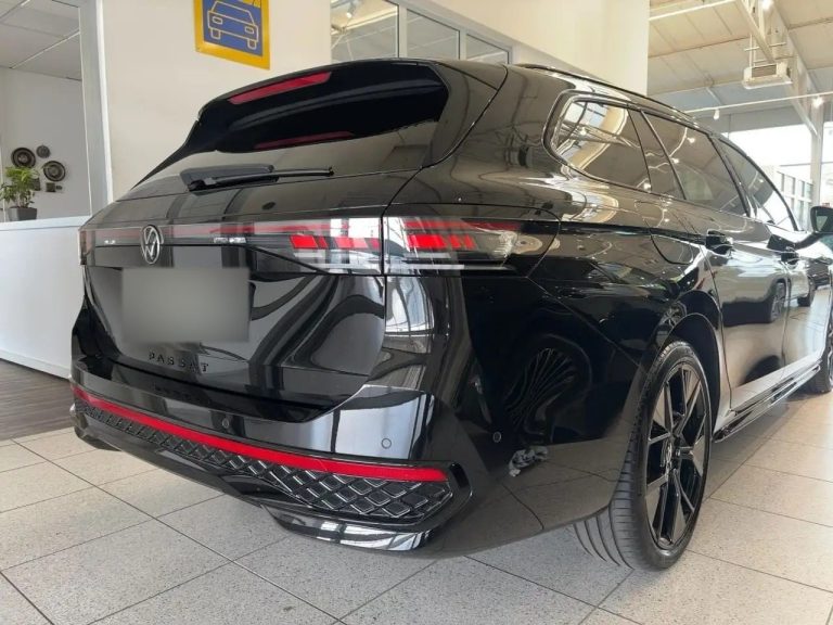 Volkswagen Passat Variant 1.5 eHybrid R-Line DSG - photo 3