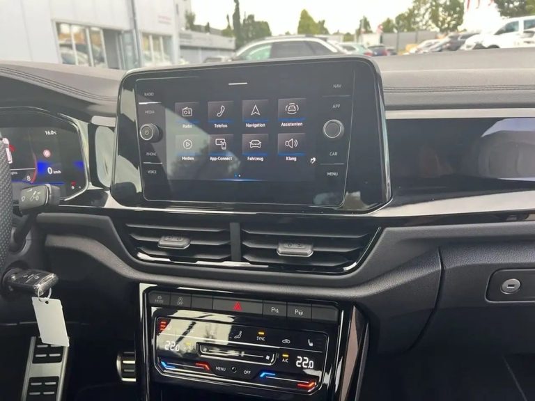 Volkswagen T-Roc Cabriolet 1.5 TSI DSG R-Line - photo 11