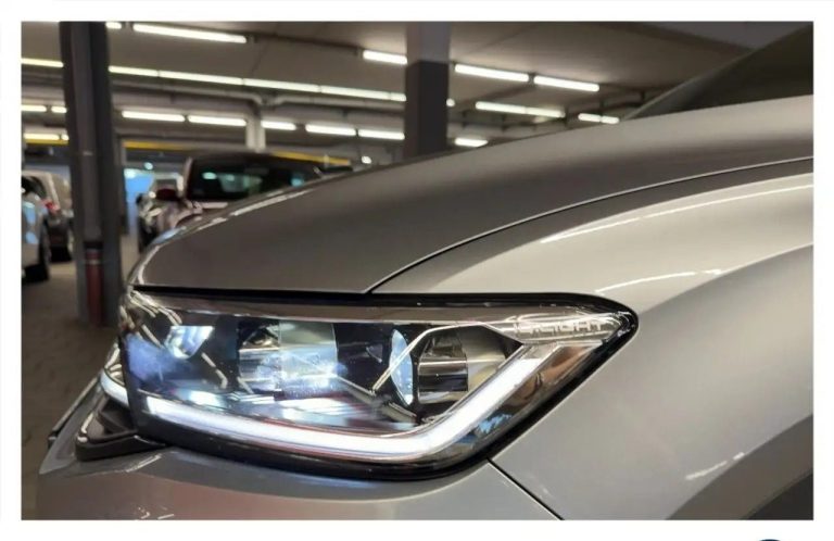 Volkswagen T-Roc 2.0 TSI 4MOTION R-Line DSG - photo 15