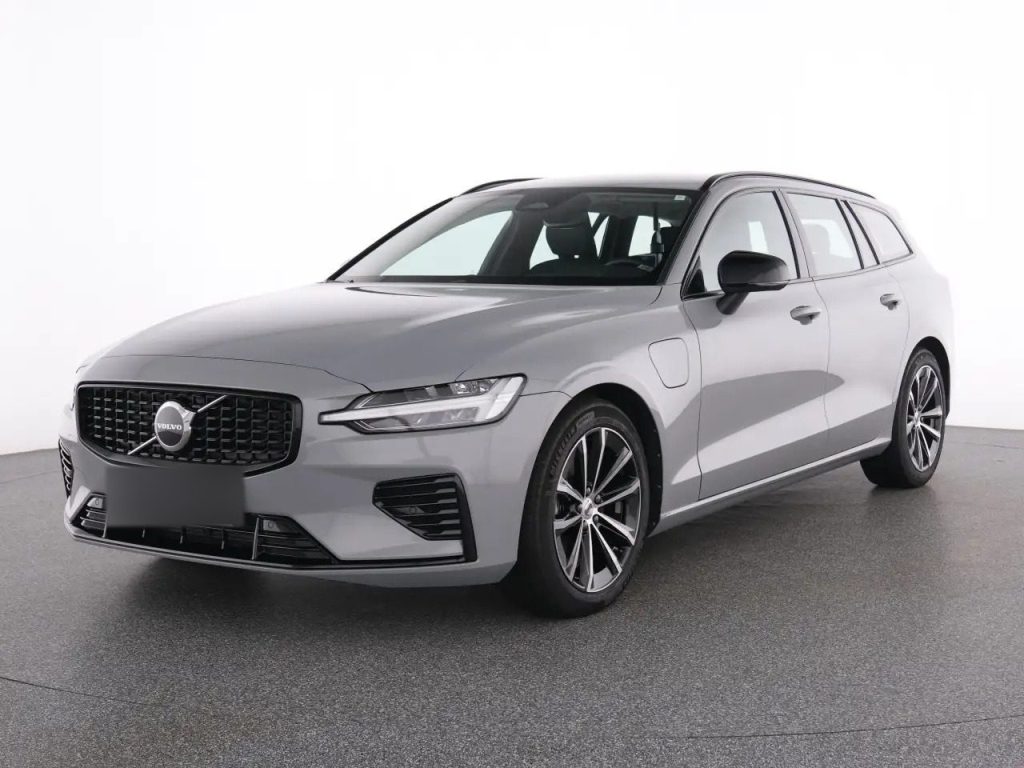 Volvo V60 T8 Recharge Plus Dark