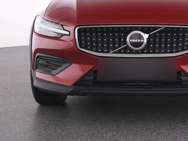 Volvo V60 Cross Country B4 AWD Plus - photo 16