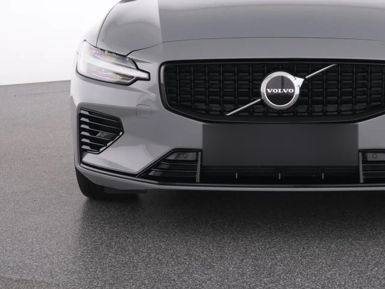 Volvo V60 T8 Recharge Plus Dark - photo 16