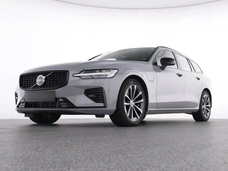 Volvo V60 T8 Recharge Plus Dark - photo 6