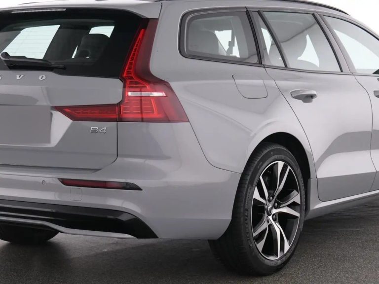 Volvo V60 B4 Plus - photo 9