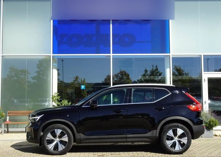 Volvo XC40 T4 Recharge - photo 4