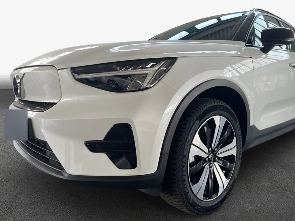 Volvo XC40 Recharge Single Motor Plus
