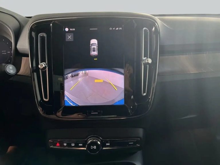 Volvo XC40 Recharge Single Motor Plus - photo 17
