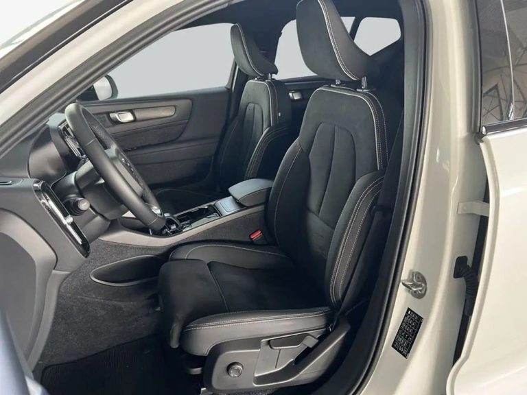 Volvo XC40 Recharge Single Motor Plus - photo 9