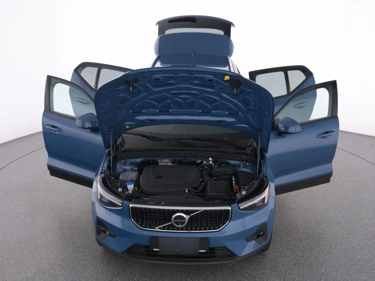 Volvo XC40 B3 Core - photo 12