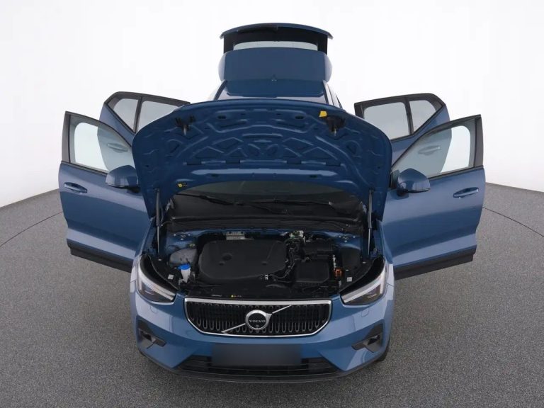 Volvo XC40 B3 Core - photo 12