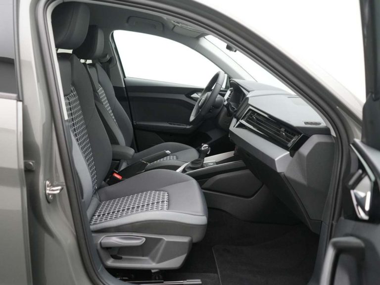 Audi A1 Sportback 35 TFSI S tronic S line - photo 7