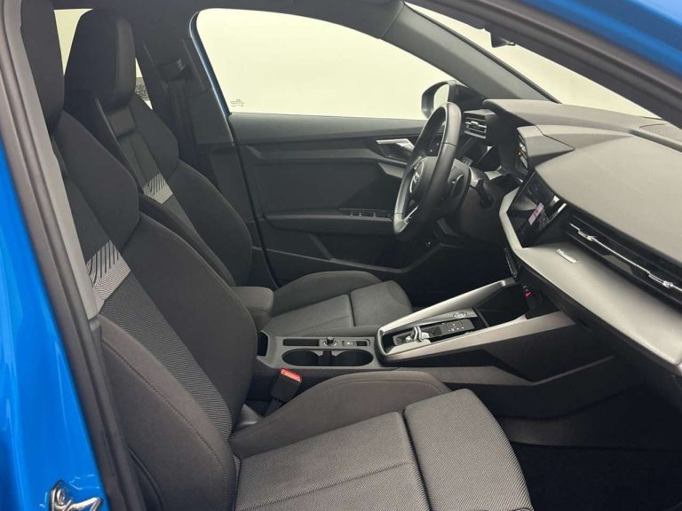 Audi A3 45 TFSI e S tronic S line - photo 8
