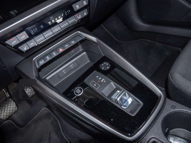 Audi A3 Sportback 30 TFSI - photo 9