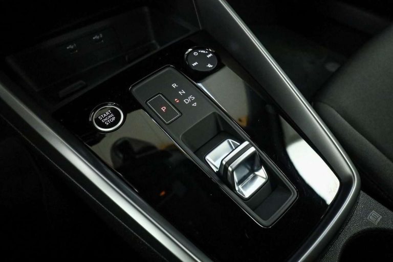 Audi A3 Sportback 35 TFSI Advanced - photo 12