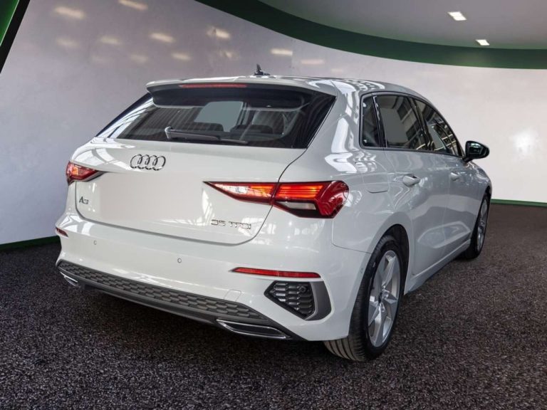 Audi A3 Sportback 30 TFSI - photo 2