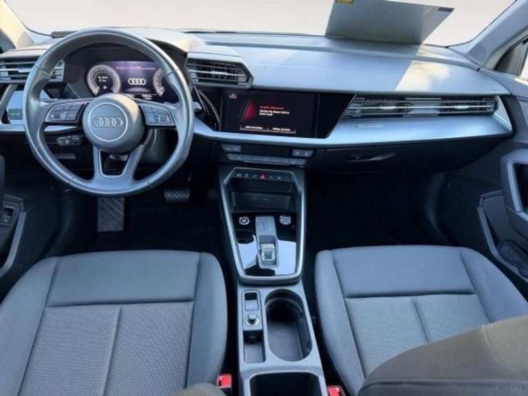 Audi A3 Sportback 40 TFSI e S tronic - photo 8
