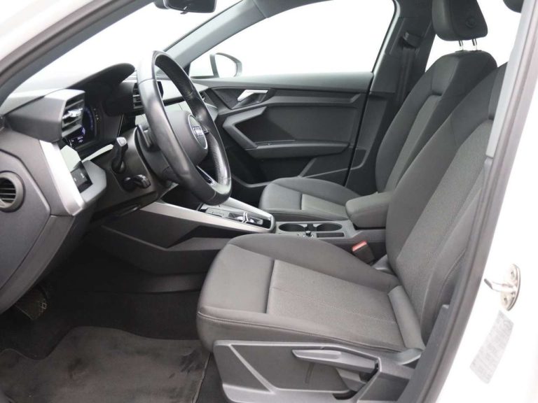 Audi A3 Sportback 40 TFSI e S tronic - photo 9